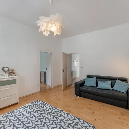Apartmán s terasou Olomouc Esterno foto