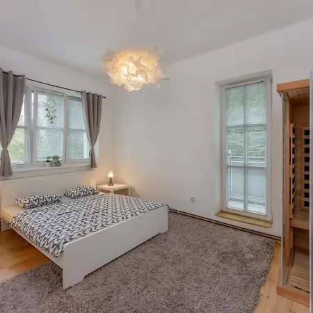 Apartmán s terasou Olomouc Esterno foto